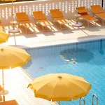 Hotel Universal 3*