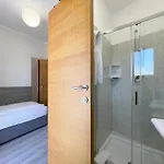 Universal Hotel 3*