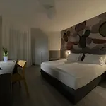 Universal Hotel