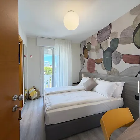 Universal Hotel