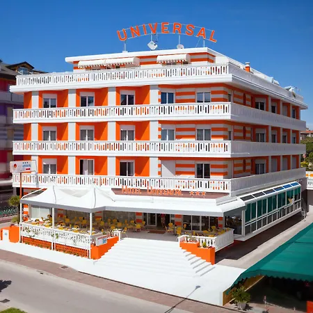 Universal Hotell