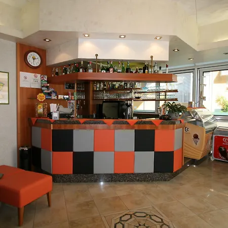 Hotell Universal Caorle