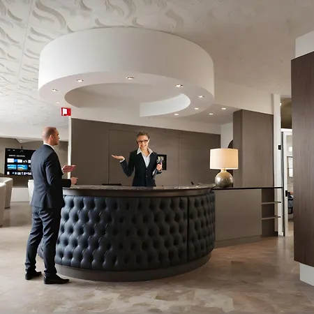 Hotel Universal 3*