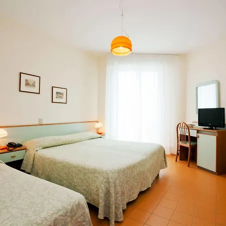 Universal Otel
